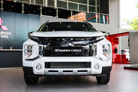 Mitsubishi Xpander Crossdau-xe-mitsubishi-xpander-cross-scaled