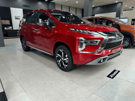 Mitsubishi Xpander AT Premiumxp pre (1)